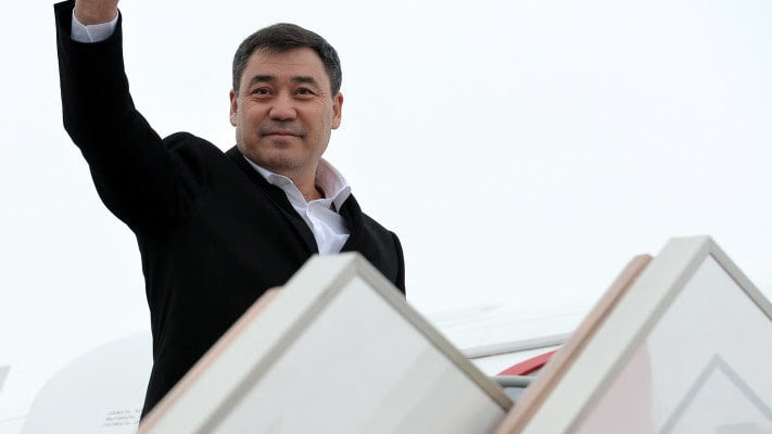 Садыр Жапаров вылетел с визитом в Германию. Состав делегации