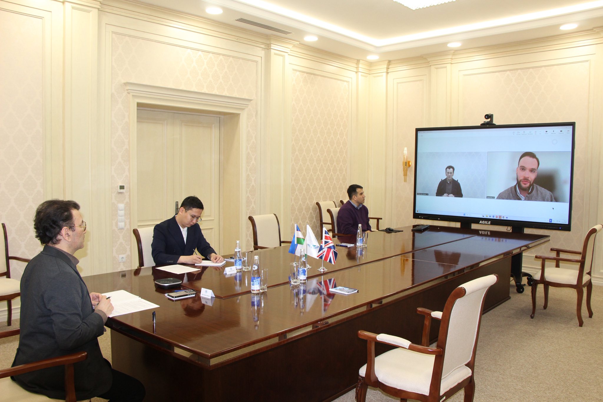 В МИЦА состоялась встреча с руководством Чатэм-хауса