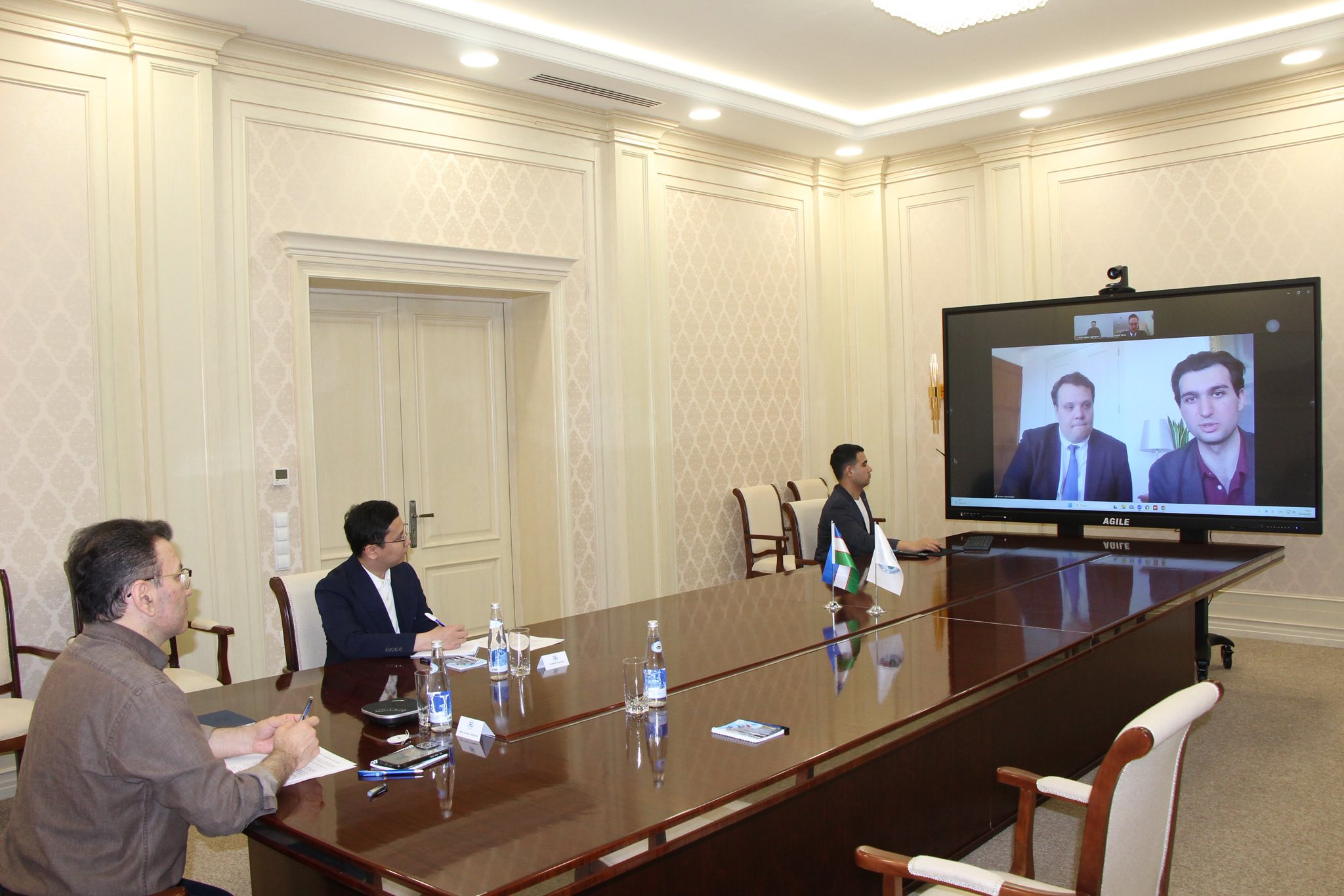 В МИЦА состоялась встреча с Дунайским институтом