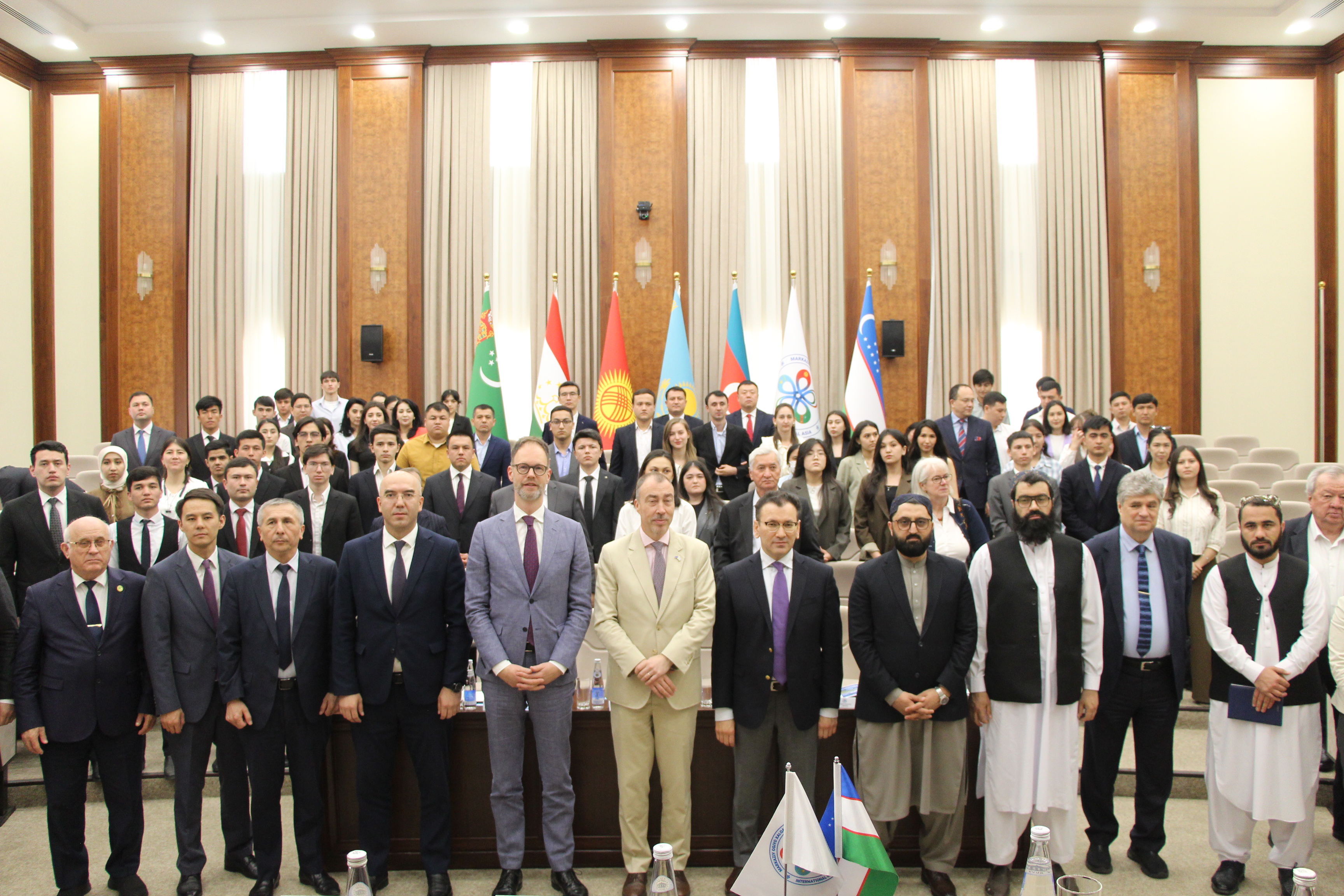 В преддверии саммита МФСА в МИЦА состоялся «круглый стол»