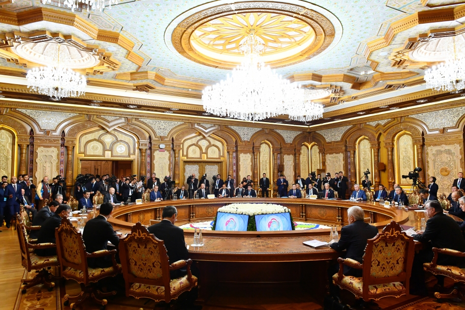 Пятая Консультативная Встреча Глав Государств Центральной Азии: Формирование общерегиональной безопасности. 