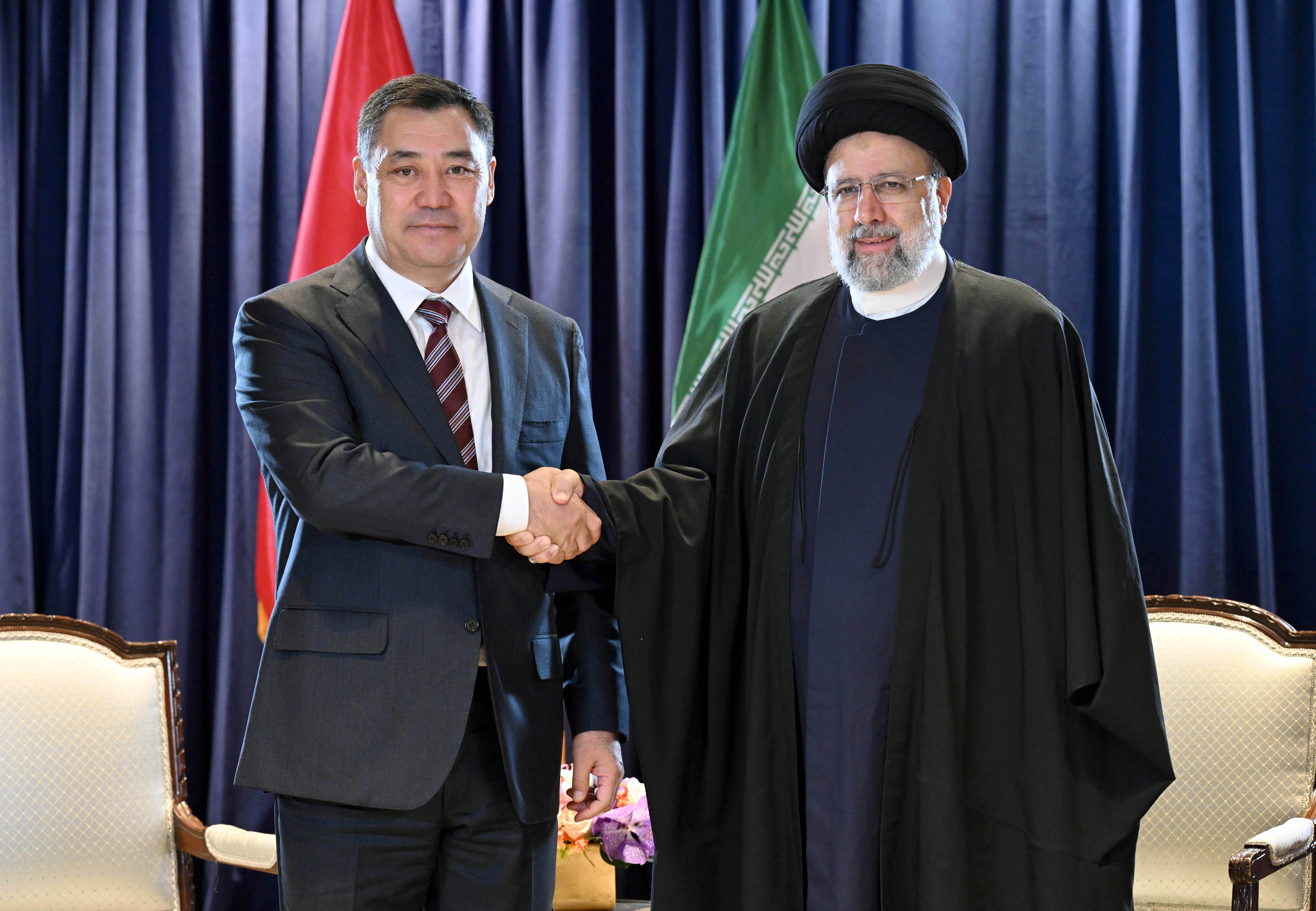 В Нью-Йорке встретились президенты Кыргызстана и Ирана