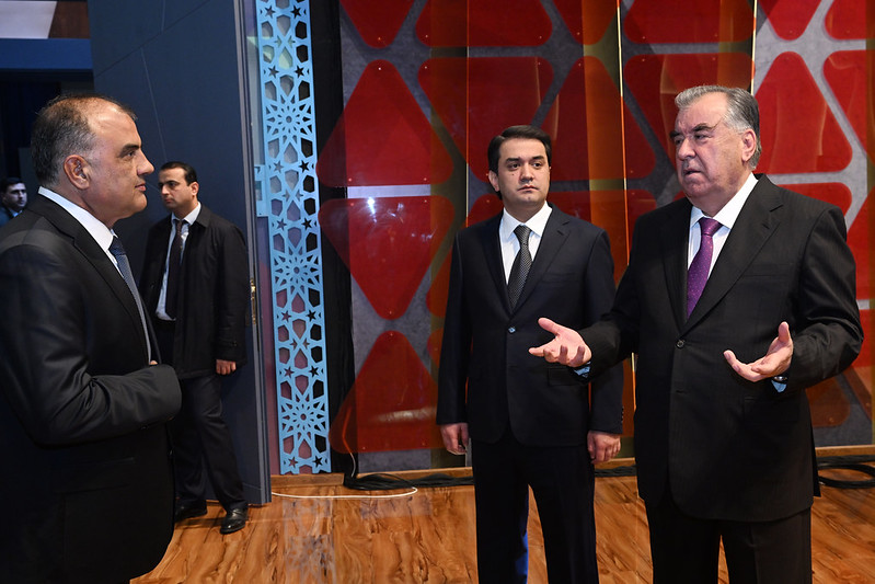 Э. Рахмон сдал в эксплуатацию новое здание Государственного учреждения «Телевидение «Сафина»