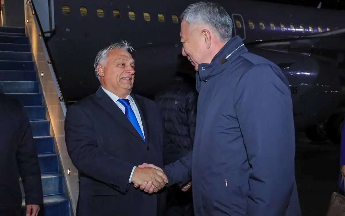 Премьер-министр Венгрии Виктор Орбан прибыл в Казахстан