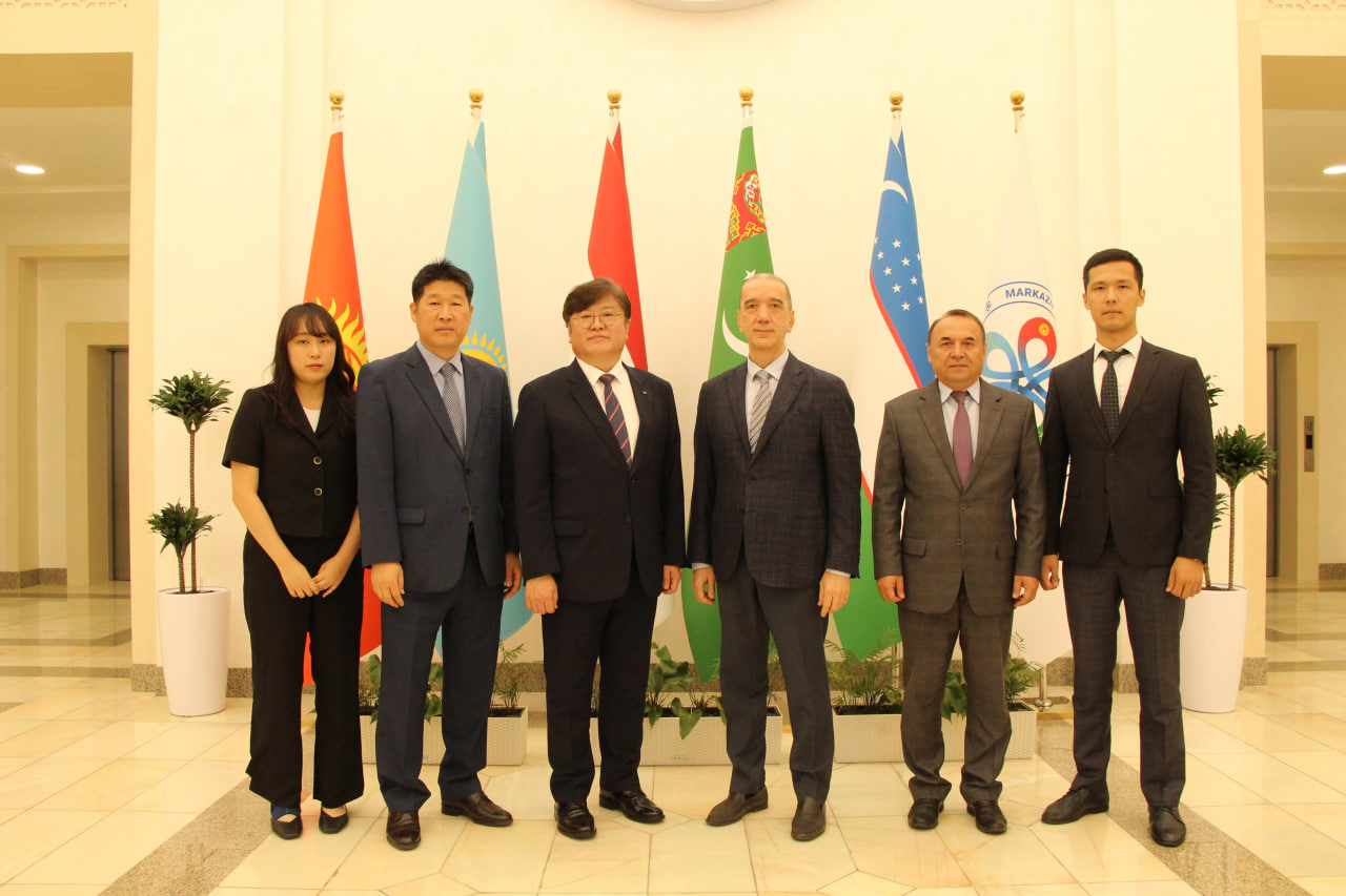 О встрече с вице-президентом Корейского фонда