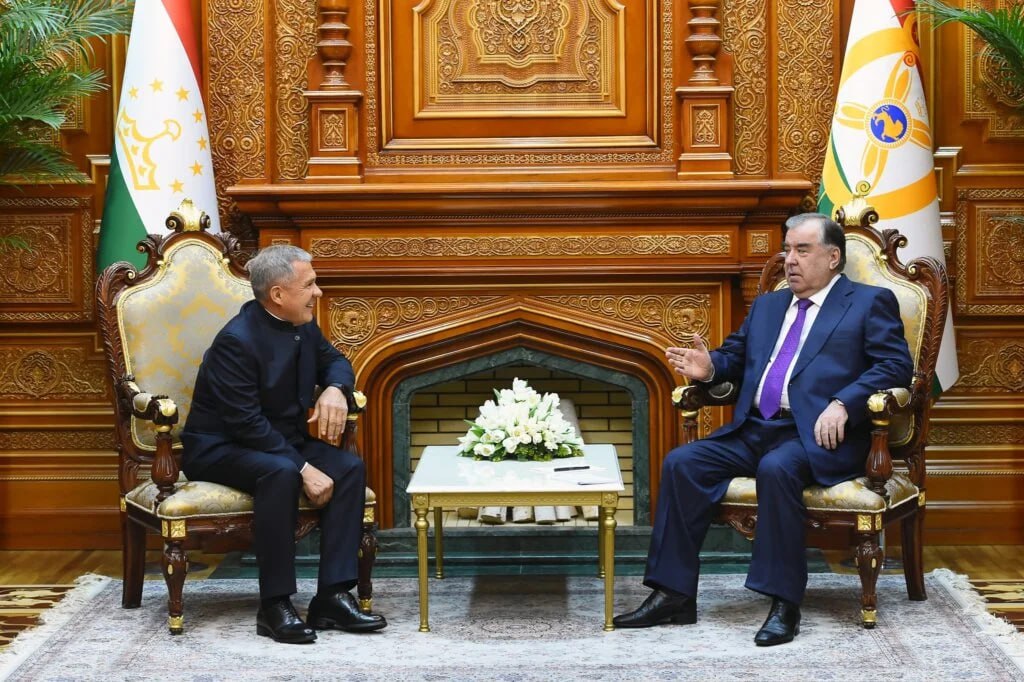 Состоялась встреча Президента Республики Таджикистан Э.Рахмона с Главой Республики Татарстан Р. Миннихановым