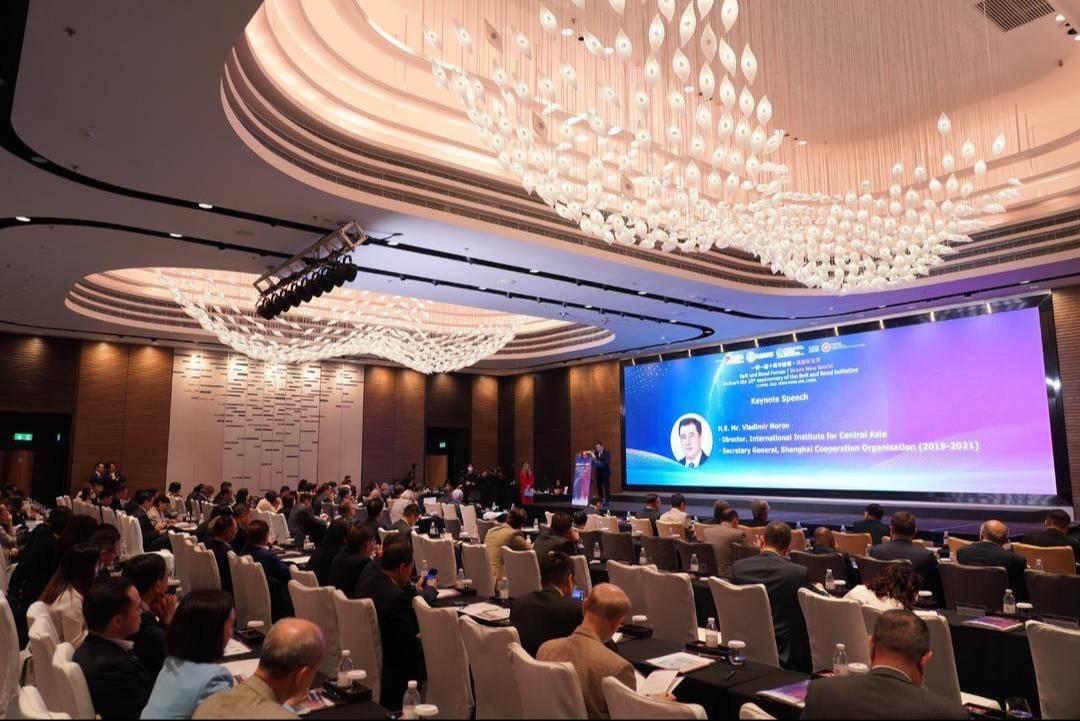 В Гонконге (КНР) в честь 10-й годовщины инициативы 