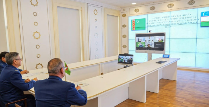 Туркменистан и Узбекистан активизируют сотрудничество в области предварительного информирования в таможне