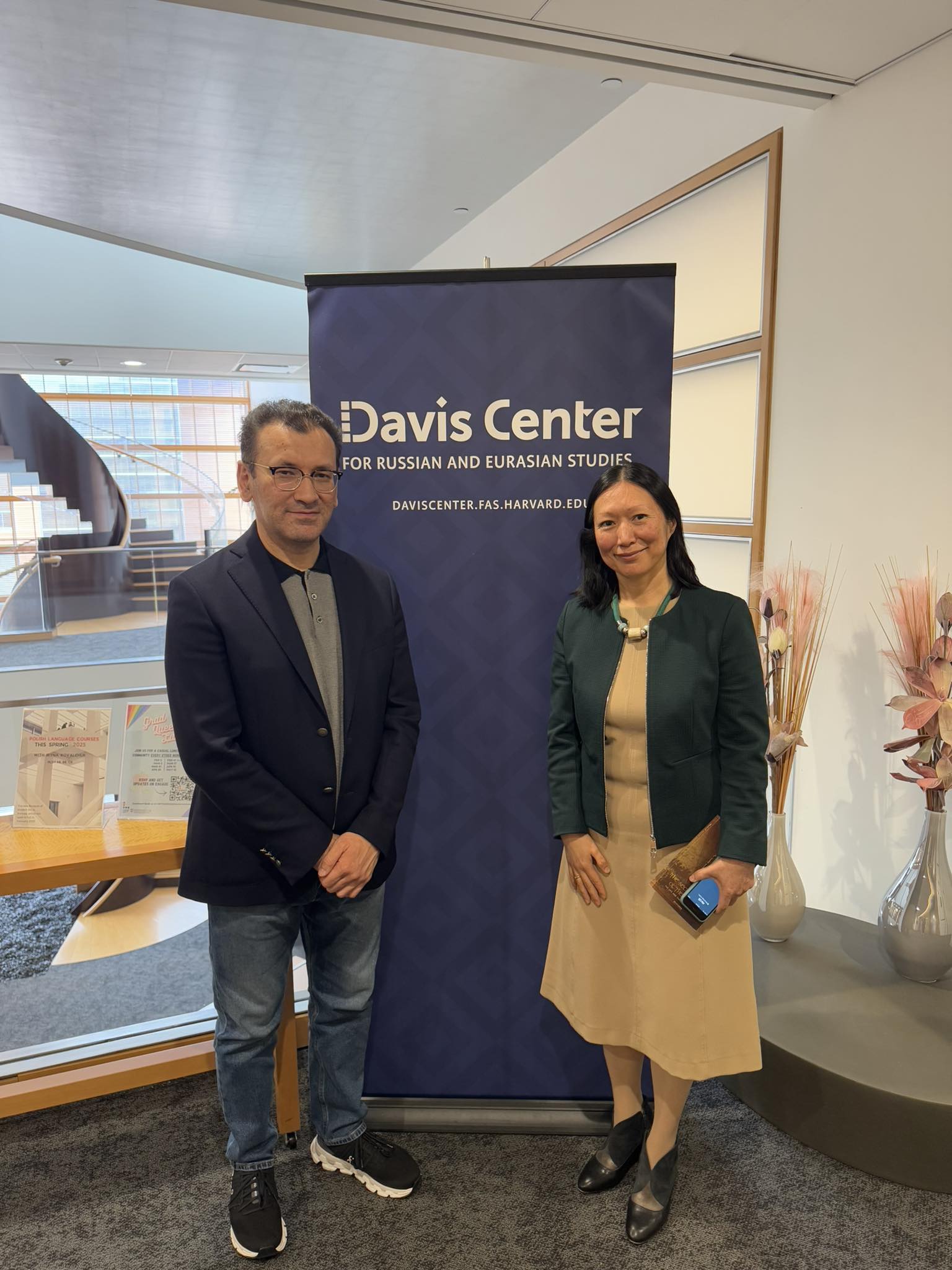 Состоялась встреча директора МИЦА Жавлона Вахабова с доктором Наргис Кассеновой