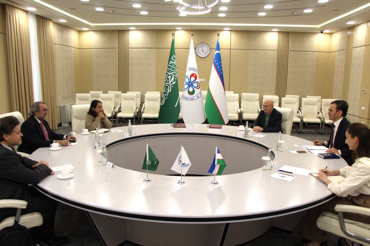 МИЦА и Gulf Research Center обсудили направления научно-прикладного сотрудничества