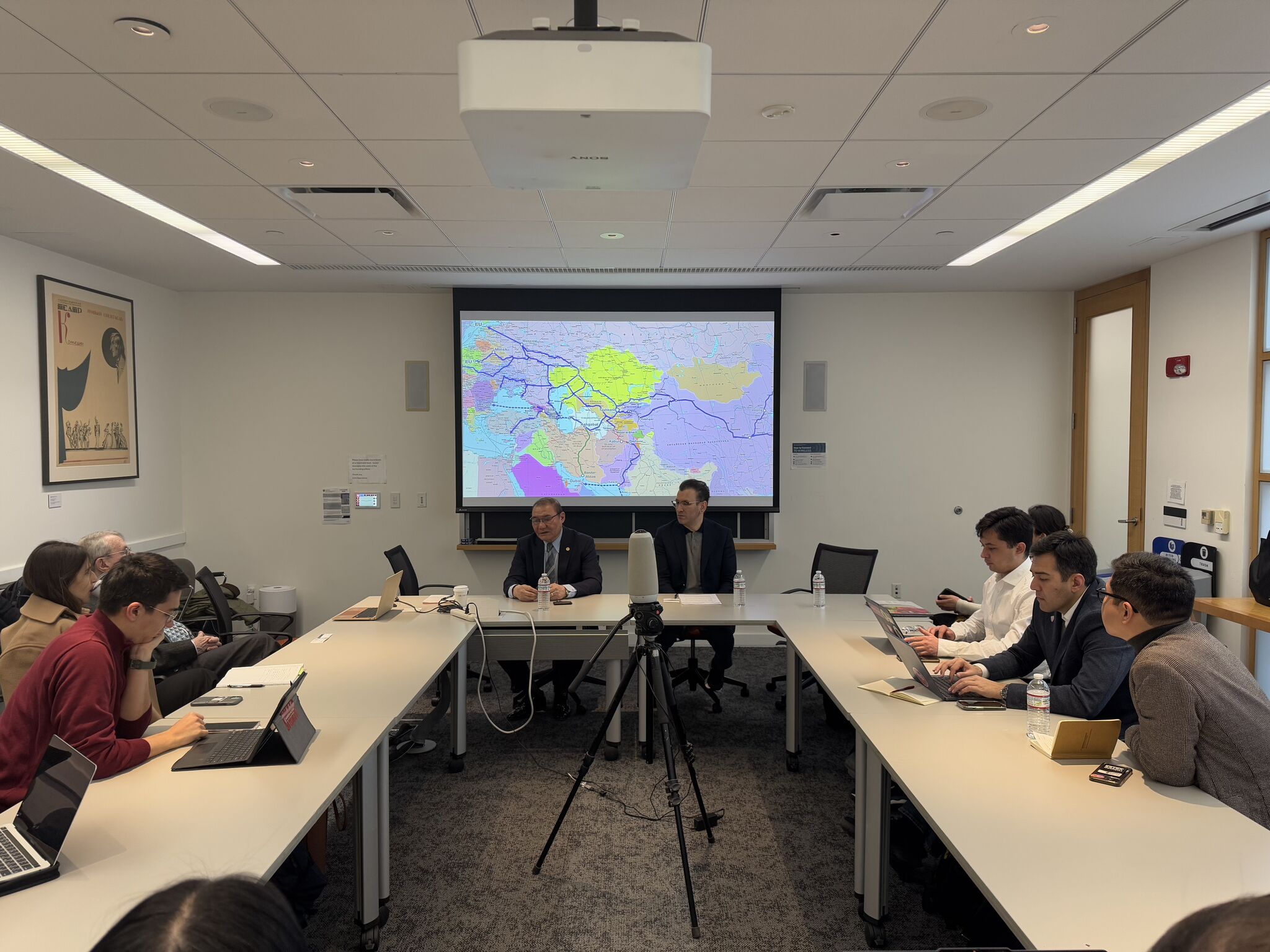 В Гарвардском университете состоялся круглый стол по вопросам укрепления евразийской взаимосвязанности