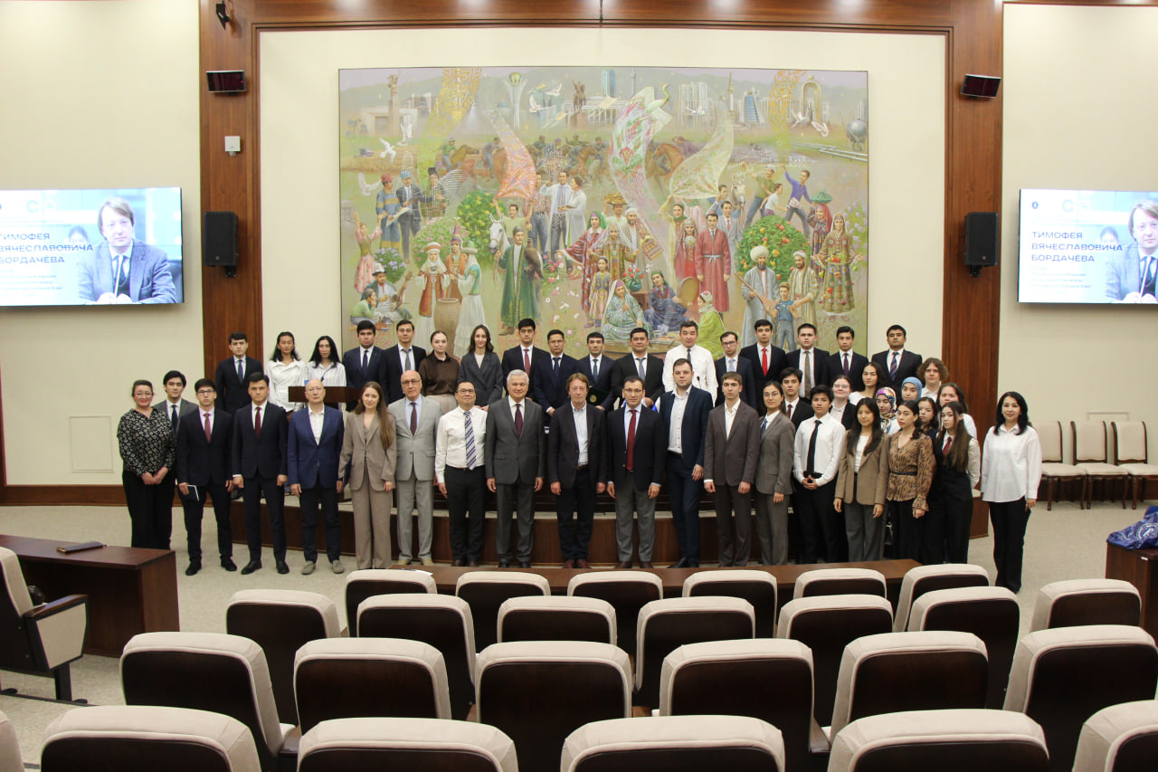 В МИЦА прошла лекция профессора ВШЭ о роли Центральной Азии в формировании новой архитектуры Евразии