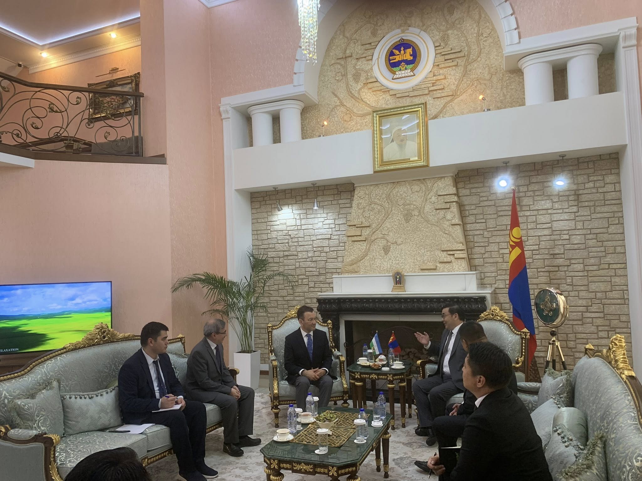 Состоялась встреча директора МИЦА с Чрезвычайным и Полномочным Послом Монголии