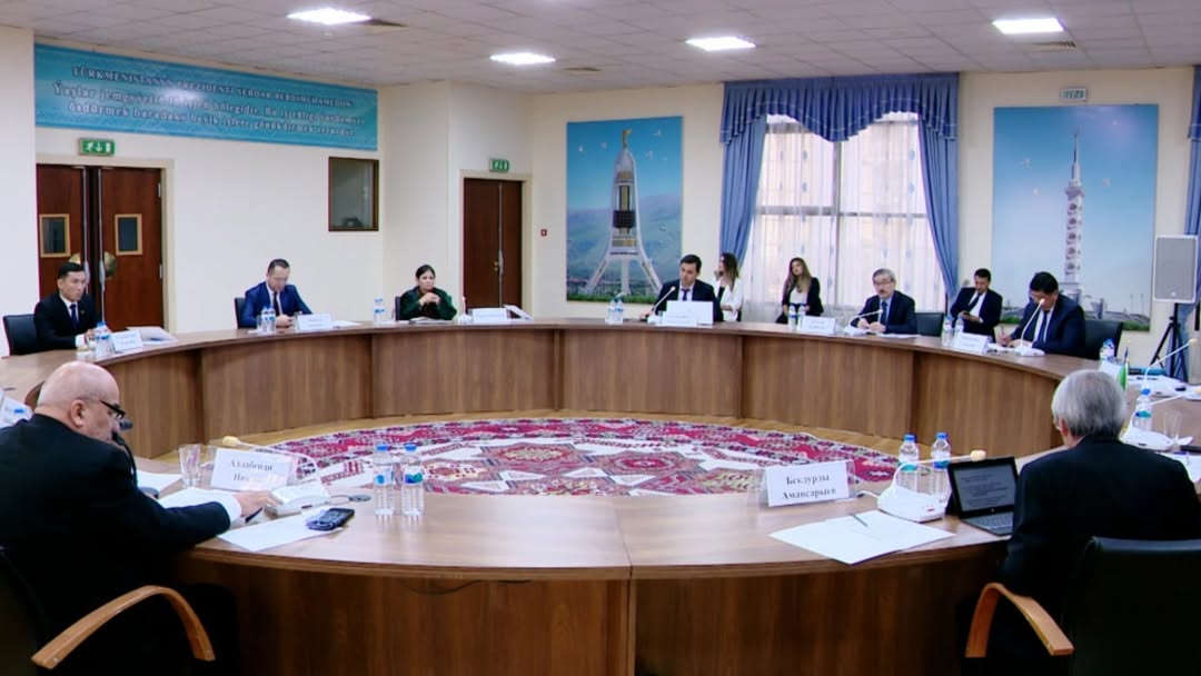 Делегация МИЦА приняла участие в «круглом столе» в Ашхабаде