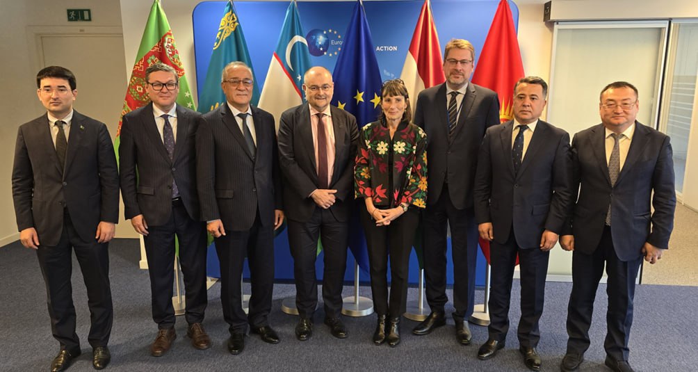 12 ноября в Брюсселе прошло седьмое заседание диалога ЕС–Центральная Азия по Афганистану с участием представителей стран региона и институтов Европейского союза. 