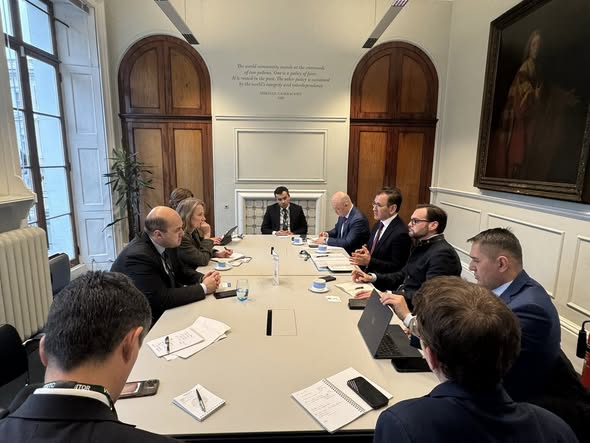 Директор МИЦА встретился с руководством Чатем-хауса в Лондоне