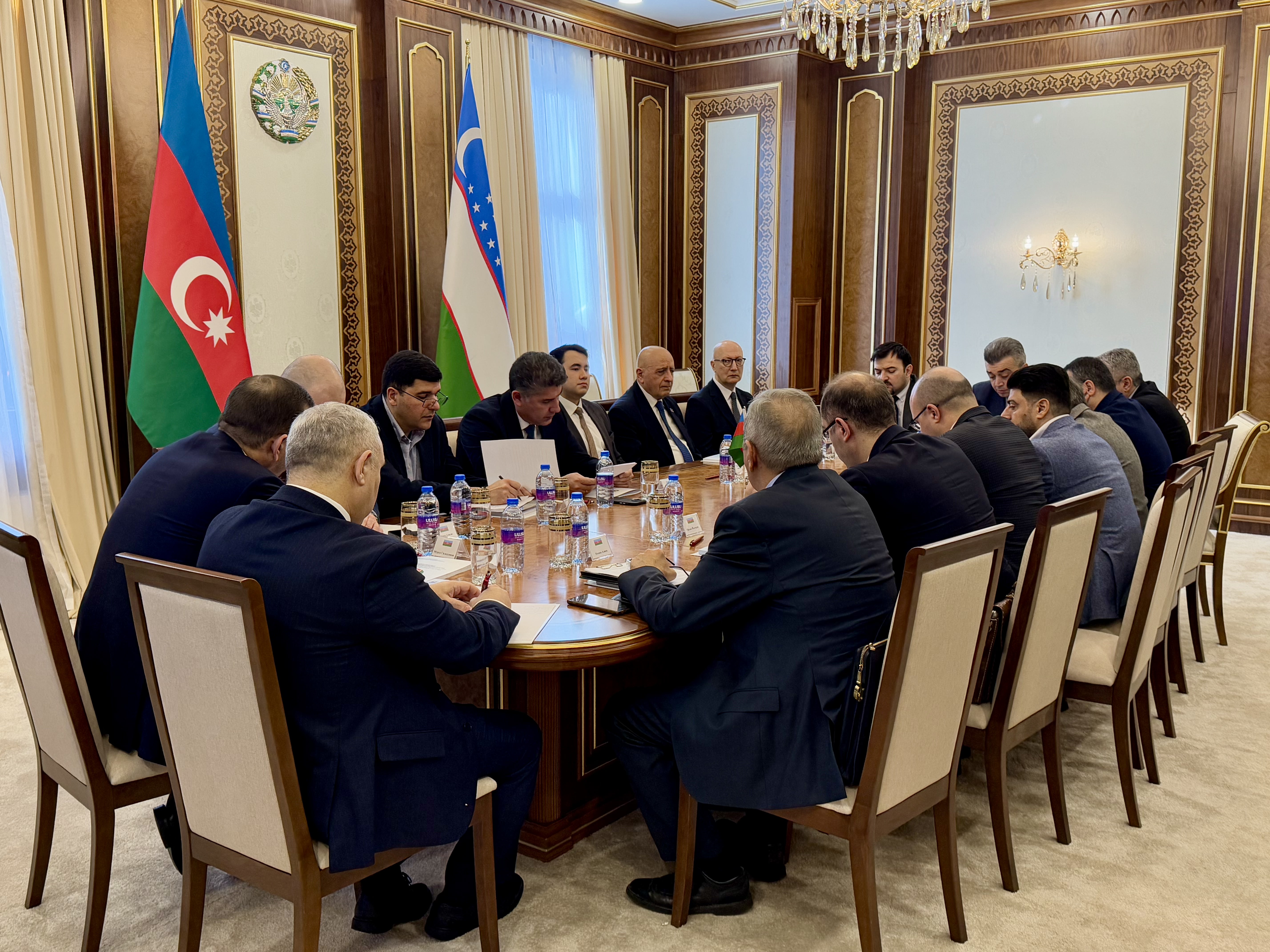 Перспективы узбекско-азербайджанских отношений обсудили на экспертной площадке в Баку