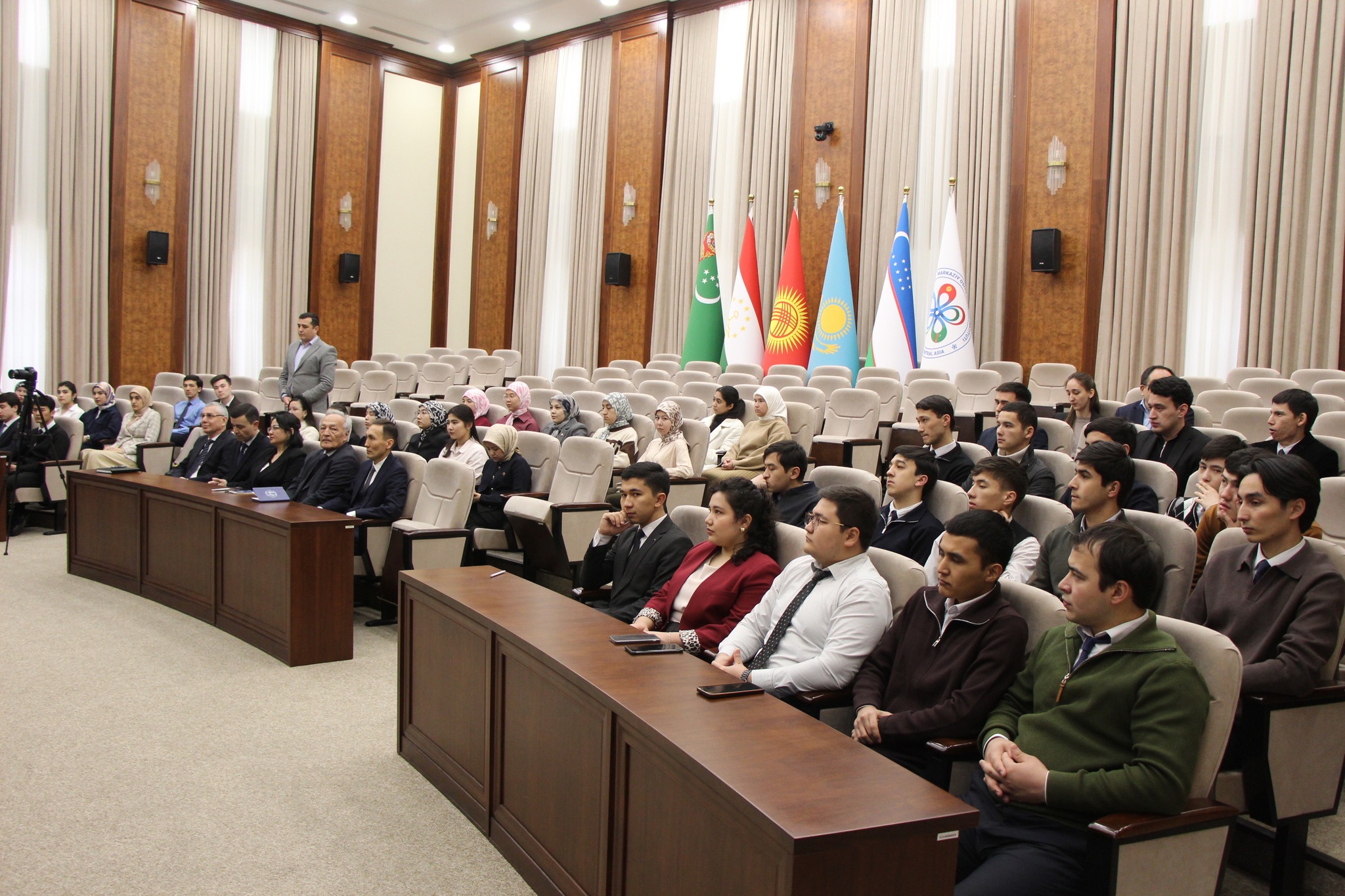 В МИЦА состоялась встреча со студентами Международной исламской академии Узбекистана